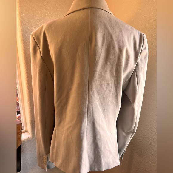 Express Cropped Fitted Editor Blazer Size 14 Best fit Large or smaller - Picture 5 of 10